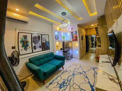 Tastefully Furnished 1 Bedroom Apartment