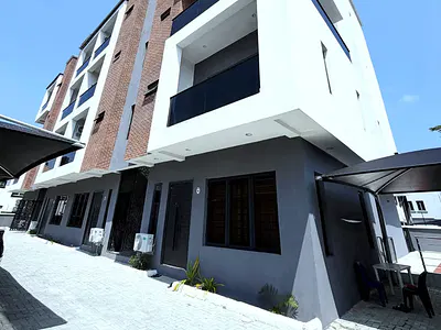 Exquisitely Crafted 3-Bedroom Maisonette