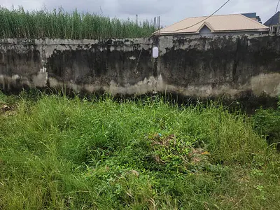 670 SQM of Residential Land with Building Inside