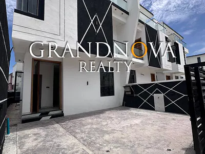 Jumbo Size 4 Bedroom Semi-Detached Duplex