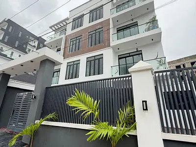 Luxury 2-Bedroom Apartment