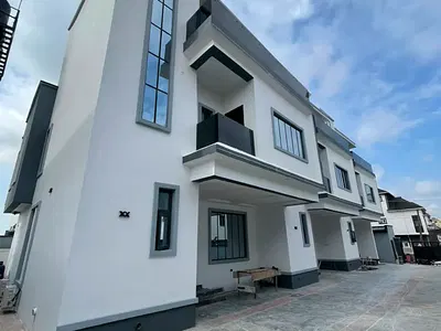 Luxury 4-Bedroom Terrace Duplex with Excellent Facility