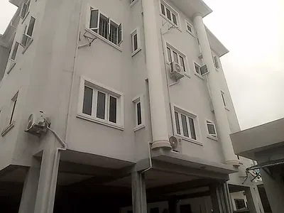 A Neatly and Massively Built 3 Bedroom Flat
