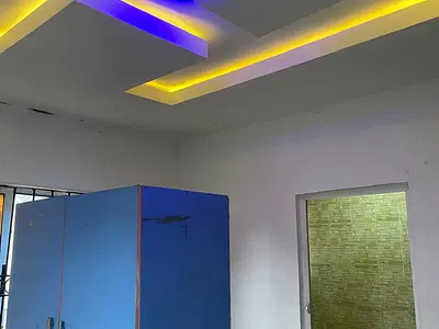 Self Contained
