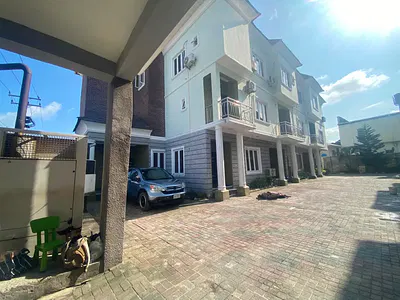 4 Bedroom Terrace Duplex with BQ