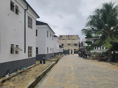 2bedroom Flat Upstairs