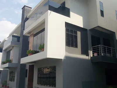 Luxury 5 Bedrooms Semi Detached Duplex with a BQ