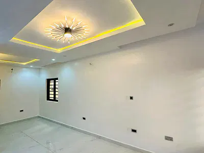 Luxury 3 Bedroom Semi-Detached Duplex