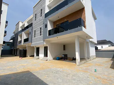 4 Bedroom Terrace with BQ