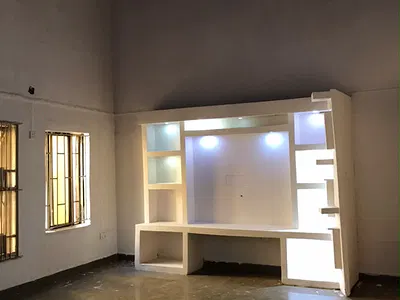 Massive Roomself in a Serene Environment
