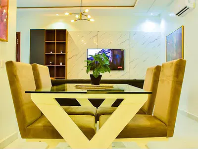 Luxury 3 Bedroom Flat with Excellent Facilities