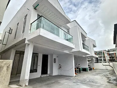 Modern 3 Bedroom Terrace Duplex