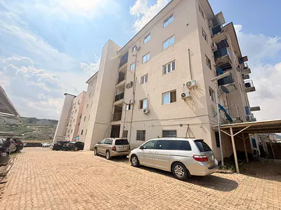 3 Bedroom Flat