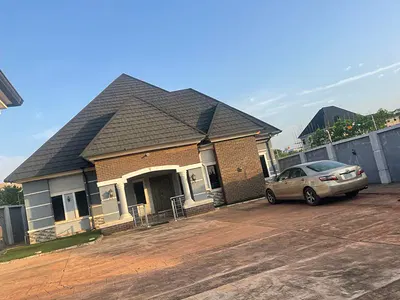 Beautiful 3 Bedroom Bungalow