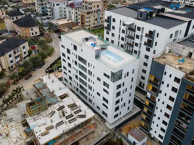 Luxury 4 Bedroom Maisonette + BQ, Gym, Pool, Elevator