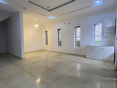 A Very Spacious Studio /Self Contained