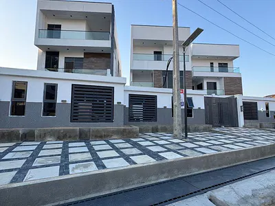 Super Modern 5- Bedroom Fully Detached Duplex . Lekki Phase 1
