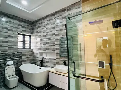 5 Bedroom Detached Duplex