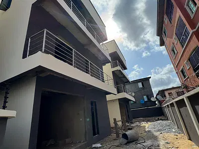 4 Bedroom