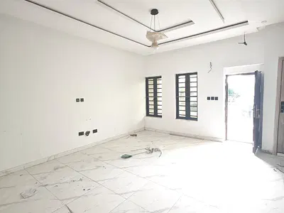 Brand New 2-Bedroom Flat