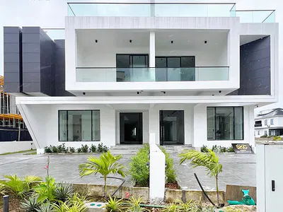 5 Bedroom Semi Detached Elevator, Rooftop Terrace, Pool, Cinema