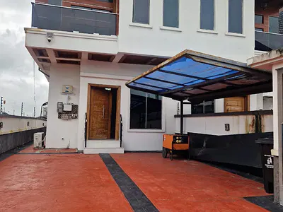 Luxury Spacious 4 Bedroom Duplex with BQ