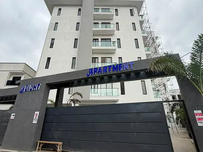Luxury 3bedroom Apartment