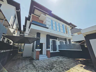 Luxury 4 Bedroom Semi Detached Duplex