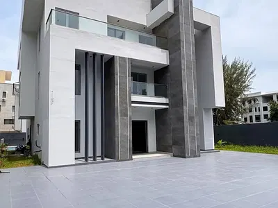 4-Bedroom Detached Duplex