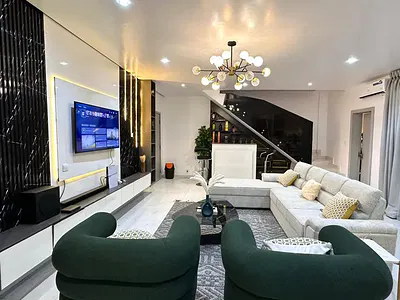 Fully Furnished 2 Bedroom Maisonatte Swimming Pool Gym House