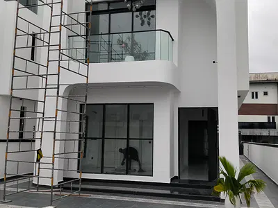 Luxury 5-Bedroom Detached Duplex with Rooftop Terrace & Swimming Pool