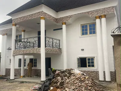 6 Bedroom Detached Duplex with 2 Rooms Chalet in a Secured Estate
