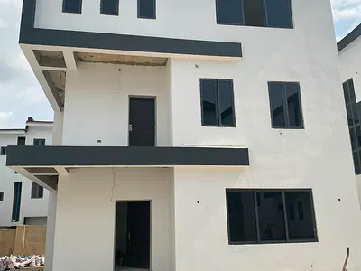 5 Bedroom Detached Duplex Carcass