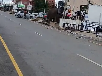 Filling Station in a Strategic Location