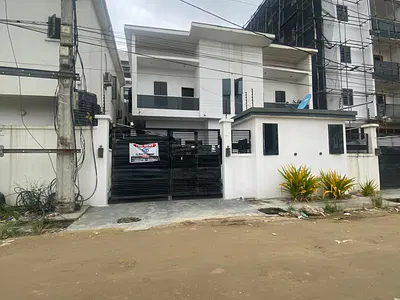 Well Fitted 4 Bedroom Semi Detached Duplex — Gbangbanla, Ikate, Lekki, Lagos