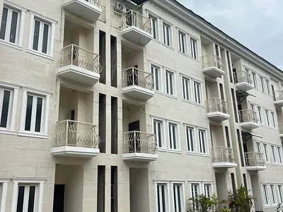 Brand New 4 Bedroom Pent Flat with Lift — Lekki, Lagos