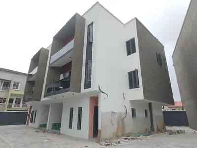 Newly Built 4-Bedroom Semi-Detached Duplex with a BQ