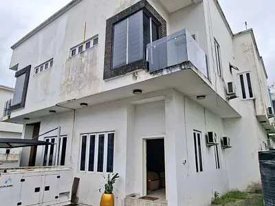 Fully Furnished 4 BRM Semi Detached Duplex