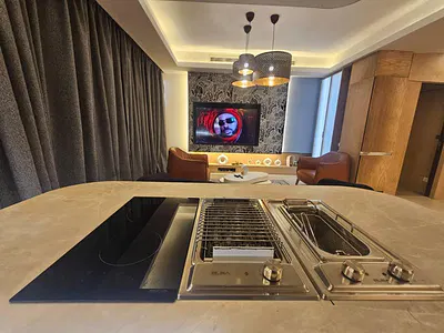 Luxury and Fully Furnished 2 Bedroom Flat