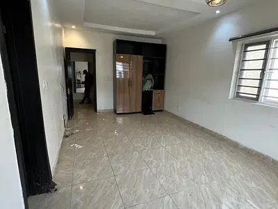 Spacious Masters Apartment Upstairs Stable Power Supply,