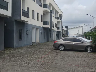 A Fully Furnished 4-Bedroom Terrace Duplex + 1BQ (Video Is Attached)