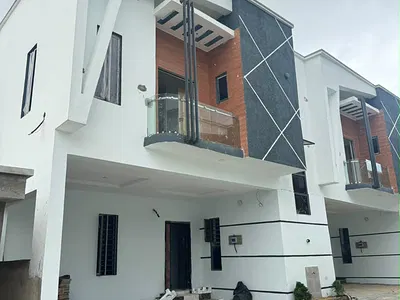 Lovely 4 Bedroom