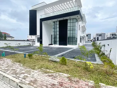 7bedroom Fully Detached Duplex for Sale with Cinemas, Gym & Home O