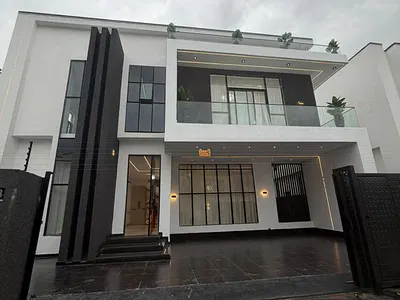 Premium Luxury Smart 5 Bedroom Duplex +BQ + Swimming Pool