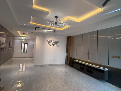 Luxurious Massive 3bedroom Flat with BQ Brand New