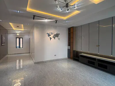 *super Finished 3bedroom Flat with BQ Comes with Air Conditioners