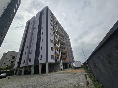 Modern Built Luxury 3bedrooms Apartment Upper Floor in Secured Estate
