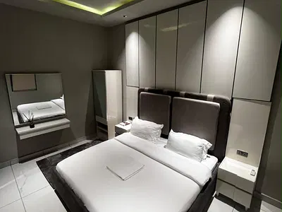 2 Bedroom Apartment with Snooker