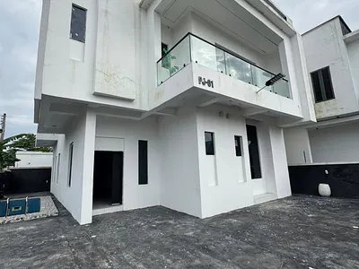 Luxury 5 Bedroom Fully Detached Duplex with Swimming Pool and BQ