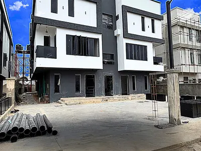 4 Bedroom Semi Detached Duplex